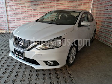 foto Nissan Sentra Advance Aut usado (2019) color Blanco Perla precio $275,000
