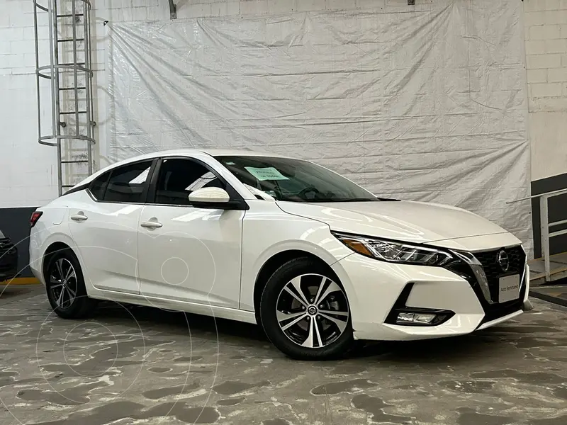 Foto Nissan Sentra Advance usado (2023) color Blanco precio $350,000