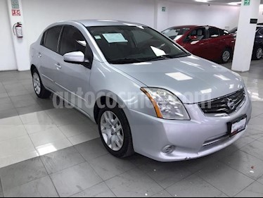 Nissan Sentra 4P CUSTOM L4 2L 140 CP MAN usado (2010) color Plata precio $100,000