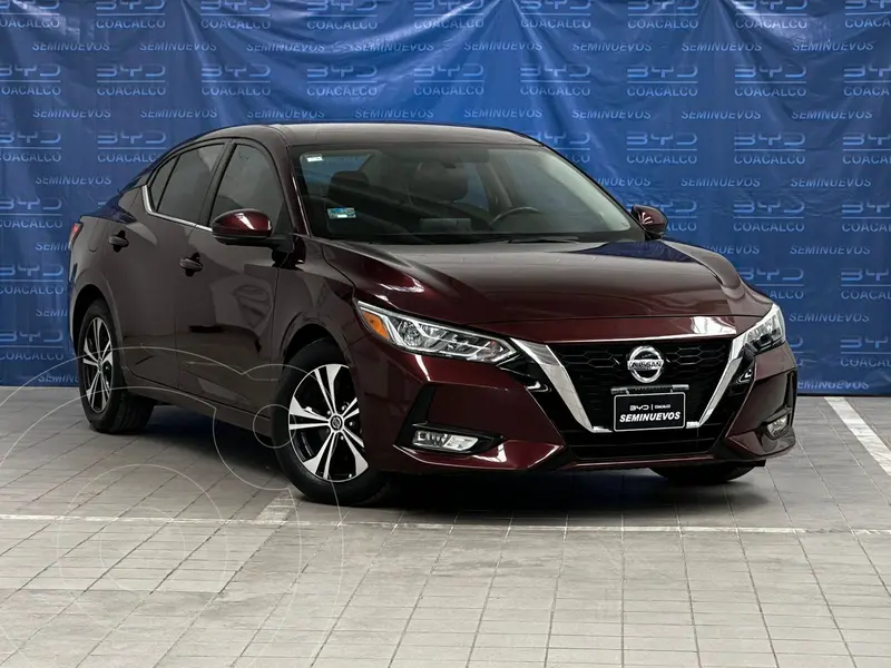Foto Nissan Sentra Advance usado (2022) color Rojo Cobrizo precio $305,000