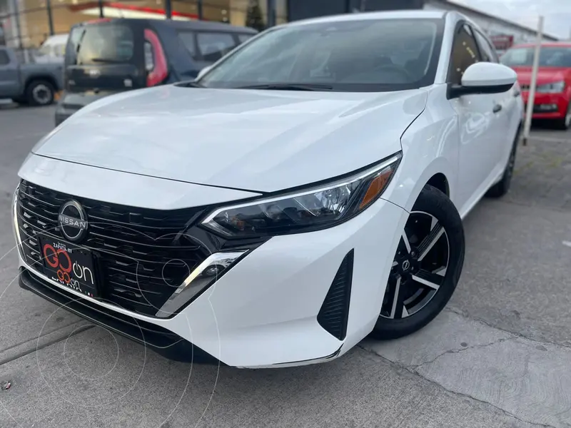 Foto Nissan Sentra Sense usado (2024) color Blanco financiado en mensualidades(enganche $100,825 mensualidades desde $7,710)