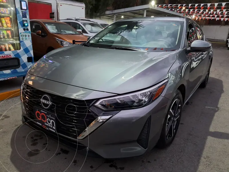 Foto Nissan Sentra Advance usado (2024) color Gris precio $365,000