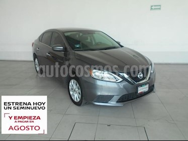 foto Nissan Sentra 4P SENSE L4/1.8 MAN usado (2018) color Gris precio $185,000
