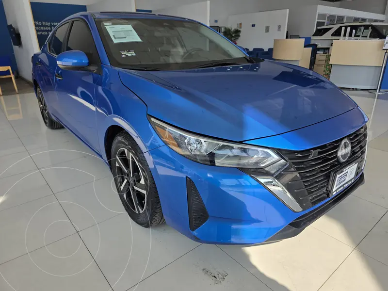 Foto Nissan Sentra Sense usado (2024) color Azul Zafiro financiado en mensualidades(enganche $95,968 mensualidades desde $7,120)