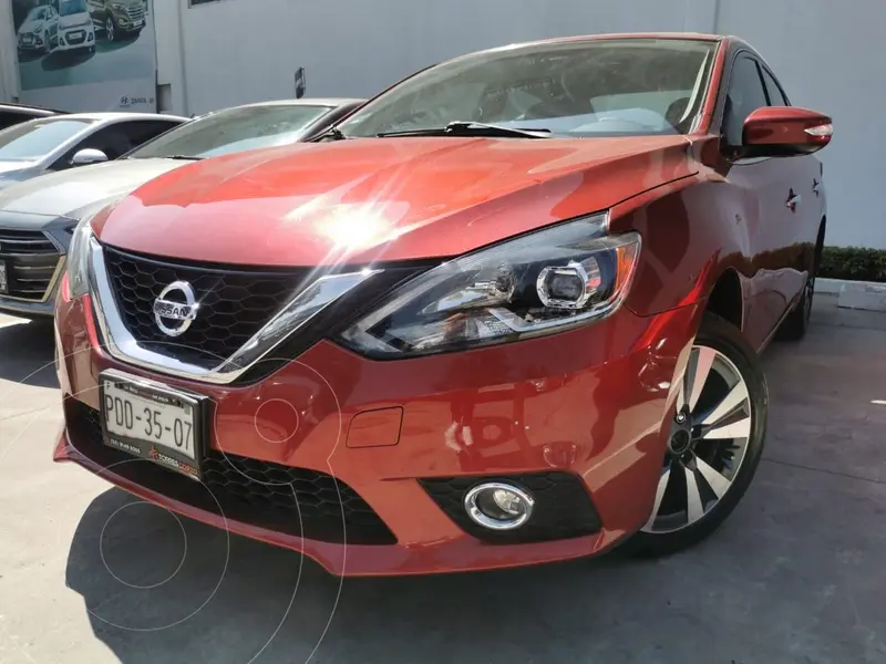 Foto Nissan Sentra Exclusive NAVI Aut usado (2017) color Rojo precio $303,000