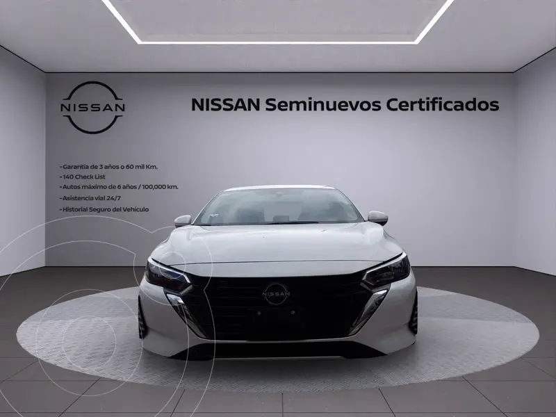 Foto Nissan Sentra Sense Aut usado (2025) color Blanco financiado en mensualidades(enganche $123,782 mensualidades desde $5,907)