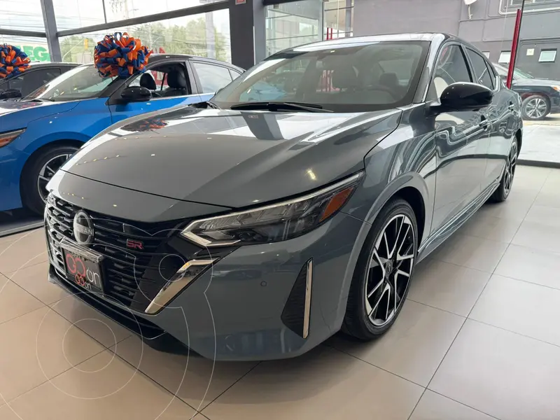 Foto Nissan Sentra SR usado (2024) color Gris financiado en mensualidades(enganche $107,638 mensualidades desde $8,231)