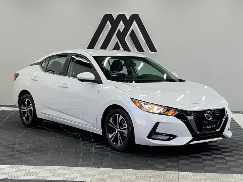 Foto Nissan Sentra Advance usado (2021) color Blanco precio $289,999