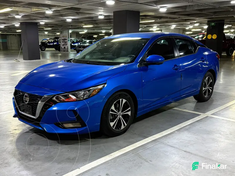 Foto Nissan Sentra Advance usado (2021) color Azul precio $305,000