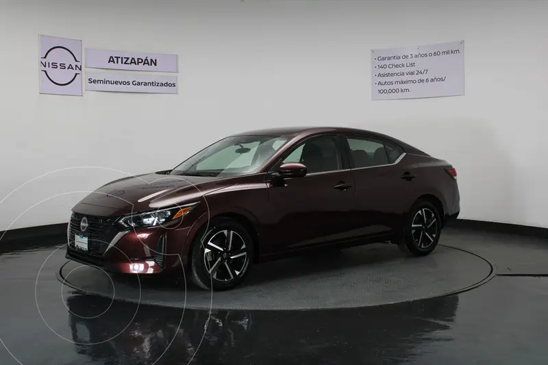 Foto Nissan Sentra Sense usado (2024) color Rojo Cobrizo precio $315,000