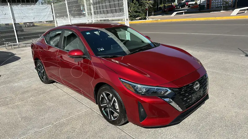 Foto Nissan Sentra Advance usado (2024) color Rojo financiado en mensualidades(enganche $75,900 mensualidades desde $8,521)