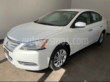 foto Nissan Sentra 4p Sense L4/1.8 Aut usado (2016) color Blanco precio $165,000