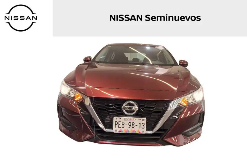 Foto Nissan Sentra Sense Aut usado (2023) color Rojo precio $315,000