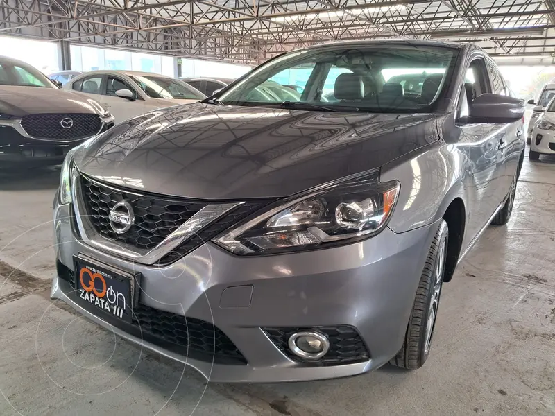 Foto Nissan Sentra Exclusive Aut usado (2018) color Gris precio $238,000