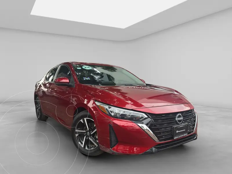 Foto Nissan Sentra Advance Aut usado (2024) color Rojo precio $345,000
