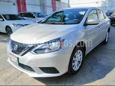 foto Nissan Sentra Sense Aut usado (2017) color Plata precio $190,000