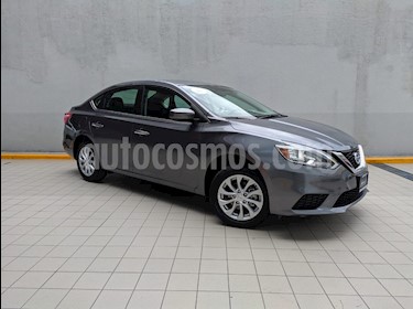 foto Nissan Sentra Sense Aut usado (2018) color Gris Oxford precio $239,000