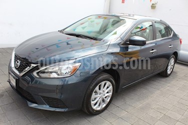 foto Nissan Sentra Sense usado (2018) color Azul Oriental precio $240,000