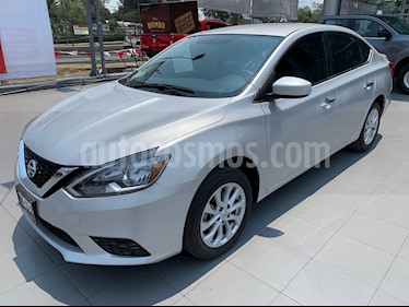 foto Nissan Sentra Sense usado (2017) color Plata precio $187,000