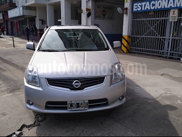 foto Nissan Sentra Tekna CVT usado (2011) color Plata precio $350.000