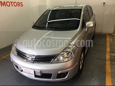foto Nissan Tiida Hatchback Acenta usado (2011) color Gris precio $310.000