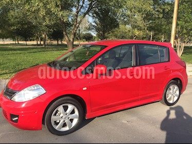 foto Nissan Tiida HB Special Edition Aut usado (2012) color Rojo precio $98,500