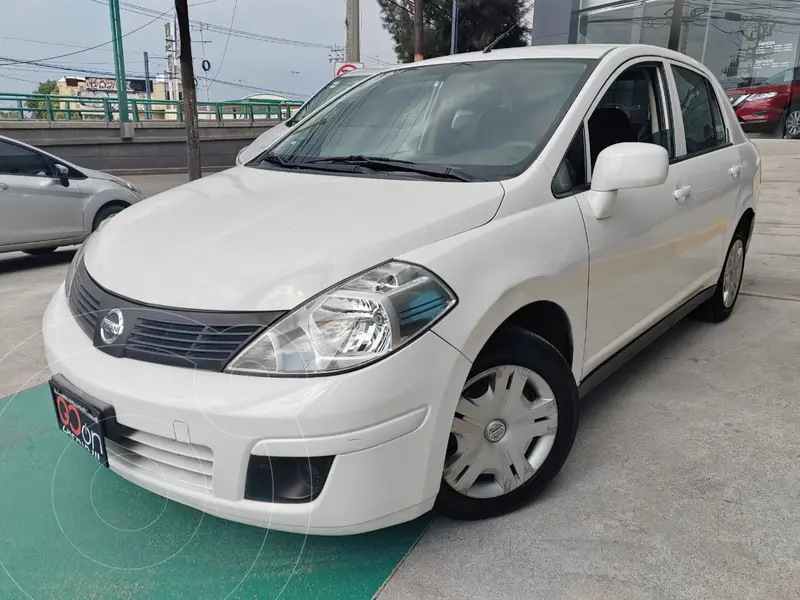 Foto Nissan Tiida HB Emotion usado (2016) color Blanco financiado en mensualidades(enganche $46,250 mensualidades desde $2,682)