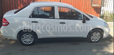 foto Nissan Tiida Sedán 1.6L Drive usado (2013) color Blanco precio $5.000.000