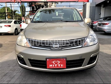 foto Nissan Tiida Sedan Custom Aut usado (2011) color Arena precio $109,000