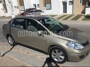 Foto Nissan Tiida Sedan Emotion usado (2010) color Arena precio $85,000