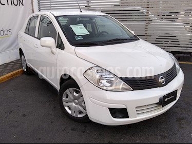 Nissan Tiida Sedan Sense Aut usado (2018) color Blanco precio $165,000