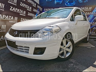 foto Nissan Tiida Sedan Sense usado (2011) color Blanco precio $110,000
