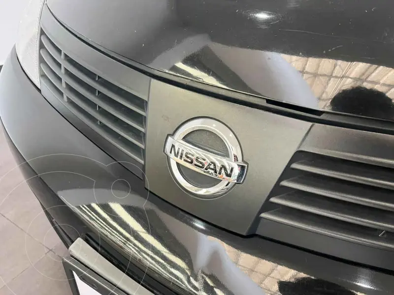 nissan tiida-sedan