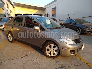 Nissan Tiida Sedan Advance usado (2016) color Plata precio $145,000