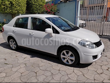 Nissan Tiida Sedan Custom Aut Ac usado (2012) color Blanco precio $98,000