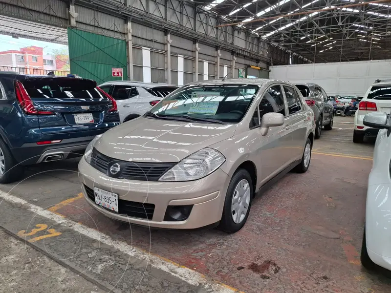 Foto Nissan Tiida Sedan Advance usado (2018) color Bronce financiado en mensualidades(enganche $49,900 mensualidades desde $3,750)