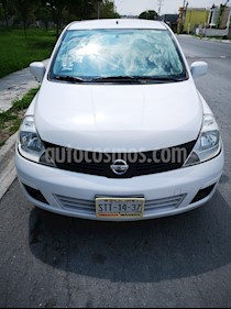 foto Nissan Tiida Sedan Sense usado (2013) color Blanco precio $82,000