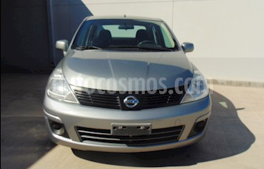 Foto venta Auto Seminuevo Nissan Tiida Sedan Sense (2015) color Plata precio $140,000
