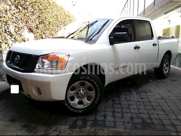 Foto venta Auto usado Nissan Titan 4p Crew S V8/5.6 Aut 4x2 (2014) color Blanco precio $250,000