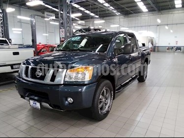 Nissan Titan 4P CREW CAB PRO-4X TA PIEL DVD QC RA-18 4X4 usado (2013) color Azul precio $295,000