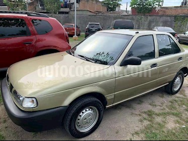 Nissan Tsuru GS II usado (2001) color Bronce precio $59,000
