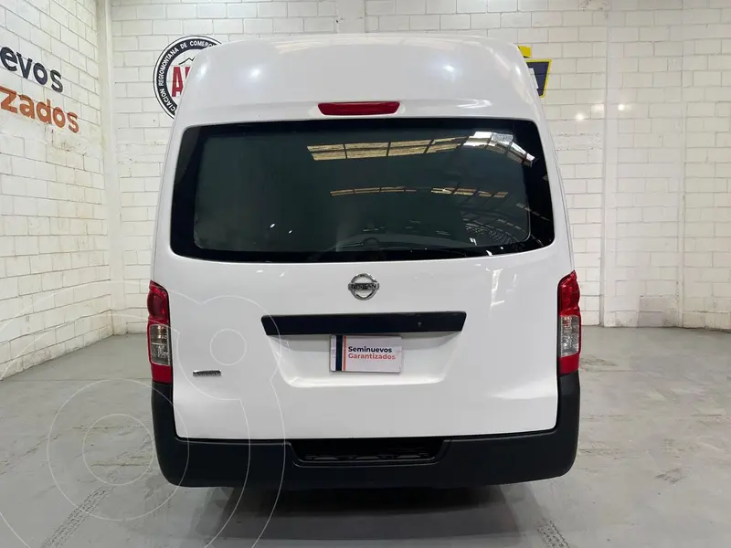 nissan urvan