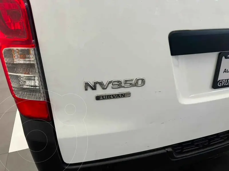 nissan urvan