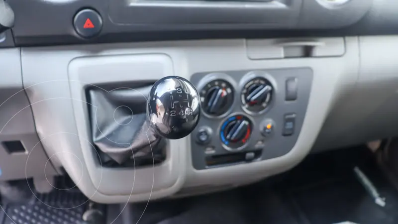 nissan urvan