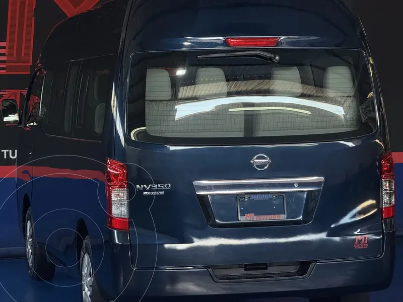 nissan urvan
