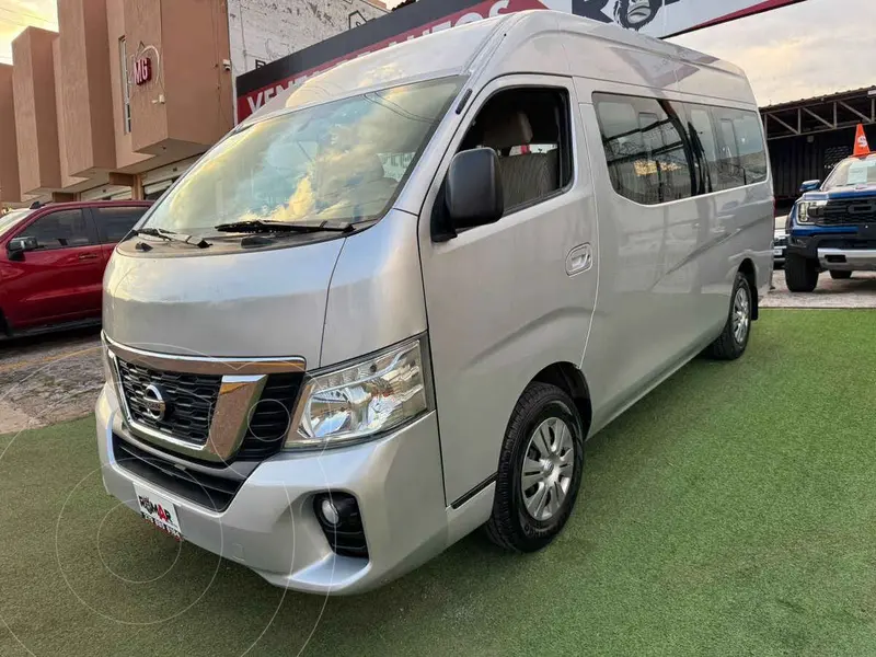 Foto Nissan Urvan Panel Ventanas Amplia Pack Seguridad usado (2021) color Plata precio $589,999