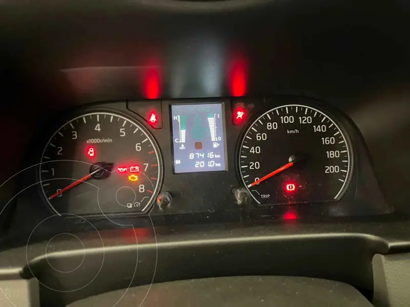 nissan urvan