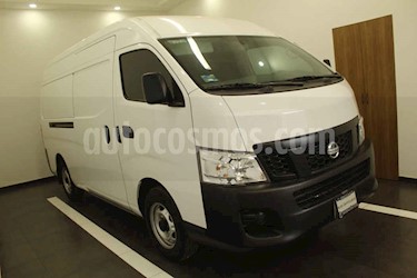 Nissan Urvan 4p Amplia L4/2.5 Man usado (2017) color Blanco precio $319,000