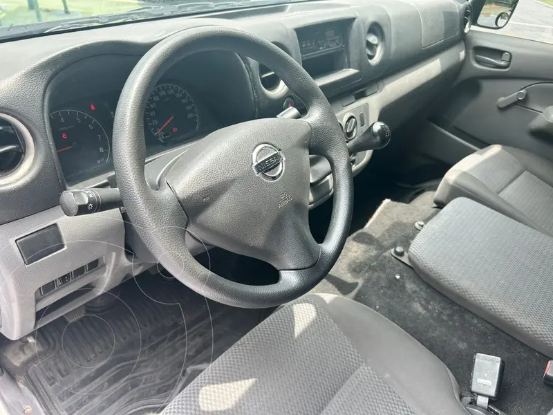 Foto Nissan Urvan Panel Amplia Aa usado (2022) color Blanco financiado en mensualidades(enganche $215,270 mensualidades desde $9,394)