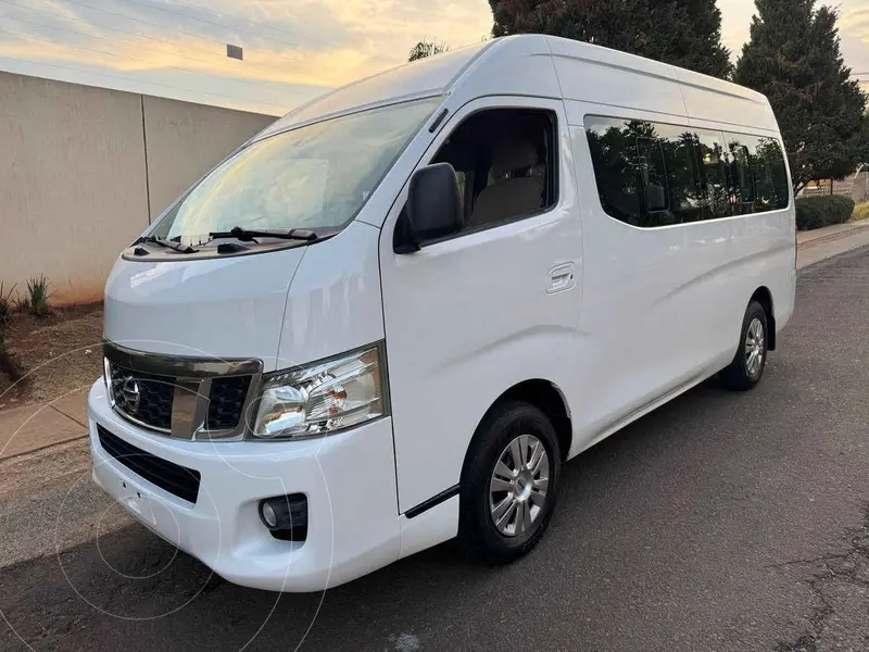 Foto Nissan Urvan 15 Pas Amplia Pack Seguridad usado (2017) color Blanco precio $459,999
